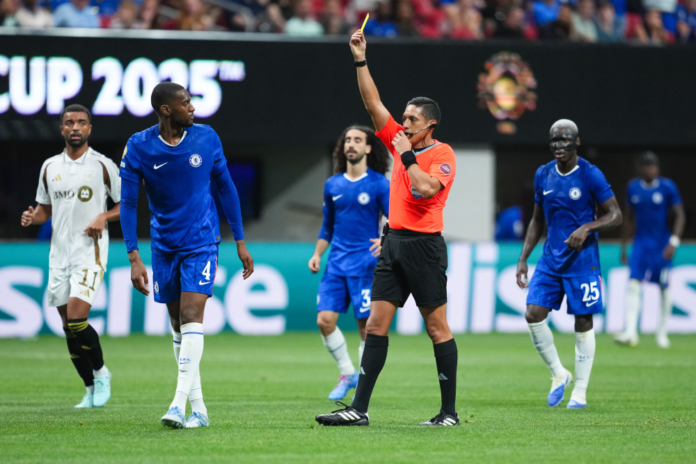 关于切尔西队多名球员右脚受伤!的信息 关于切尔西队多名球员右脚受伤!的信息